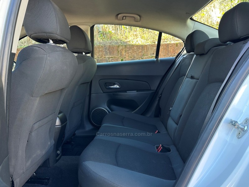 CRUZE 1.8 LT 16V FLEX 4P MANUAL - 2014 - GUAPORé