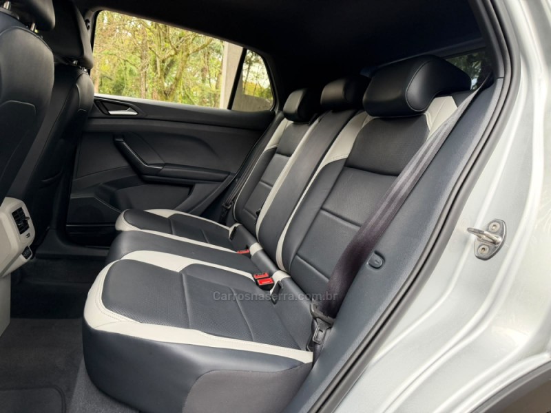 T-CROSS 1.4 HIGHLINE TSI 16V FLEX 4P AUTOMÁTICO - 2020 - DOIS IRMãOS