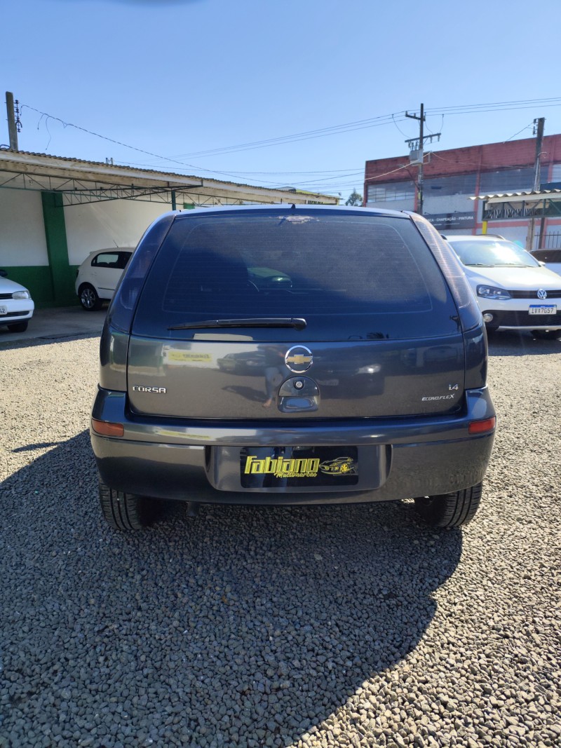 CORSA 1.4 MPFI PREMIUM 8V FLEX 4P MANUAL - 2009 - VENâNCIO AIRES