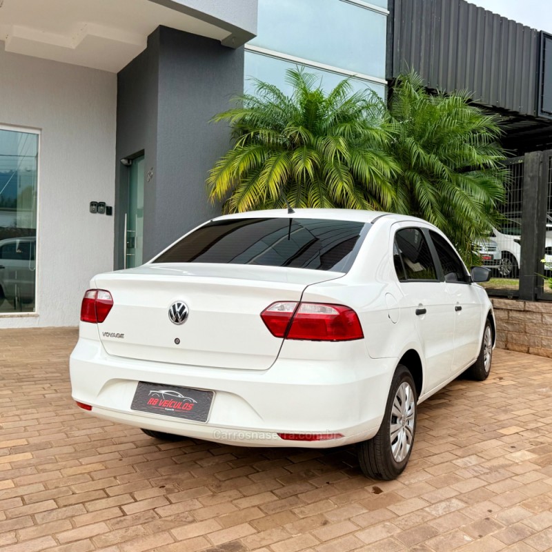 VOYAGE 1.0 MI TRENDLINE 8V FLEX 4P MANUAL - 2018 - GUAPORé