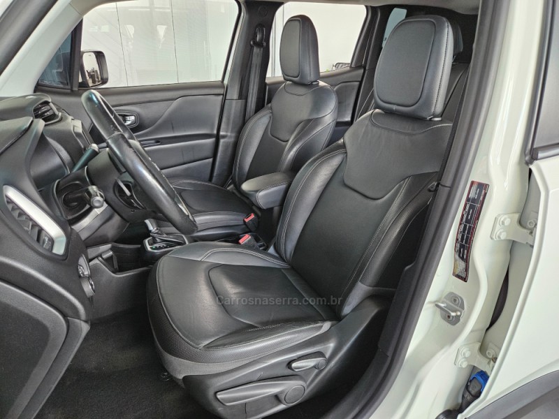 RENEGADE 1.8 16V FLEX LONGITUDE 4P AUTOMÁTICO - 2019 - TAPEJARA
