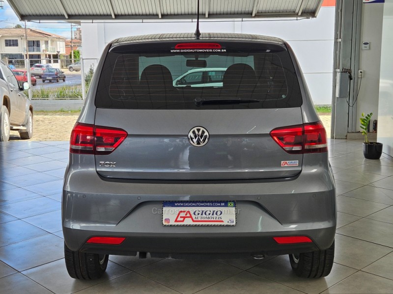 FOX 1.6 CONNECT 8V FLEX 4P MANUAL - 2020 - TAPEJARA