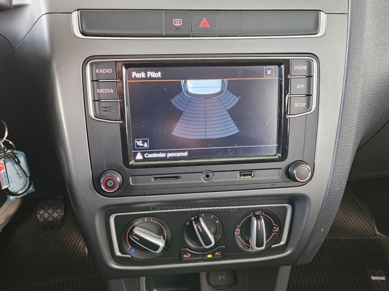 FOX 1.6 CONNECT 8V FLEX 4P MANUAL - 2020 - TAPEJARA