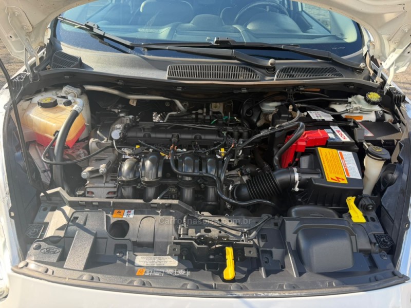 FIESTA 1.6 TITANIUM SEDAN 16V FLEX 4P AUTOMÁTICO - 2014 - CAXIAS DO SUL