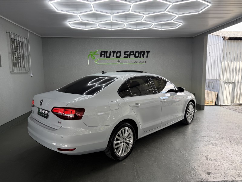 JETTA 1.4 16V TSI COMFORTLINE GASOLINA 4P TIPTRONIC - 2017 - CAXIAS DO SUL