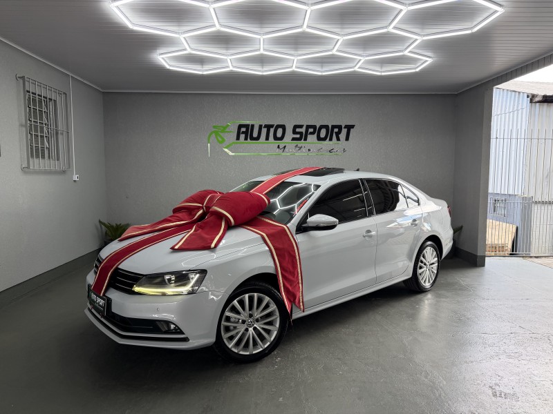 JETTA 1.4 16V TSI COMFORTLINE GASOLINA 4P TIPTRONIC - 2017 - CAXIAS DO SUL