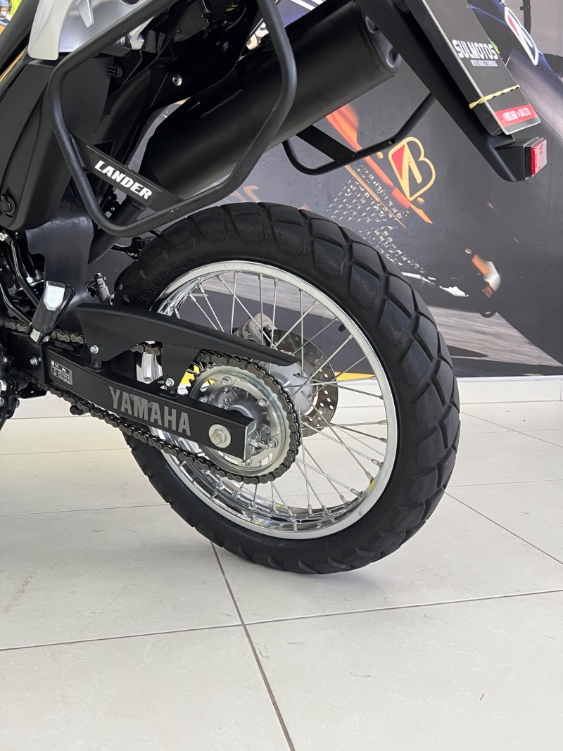 XTZ 250 LANDER - 2024 - PASSO FUNDO