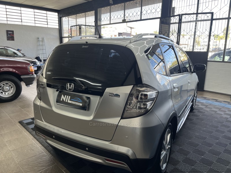 FIT 1.5 TWIST 16V FLEX 4P AUTOMÁTICO - 2014 - CAXIAS DO SUL