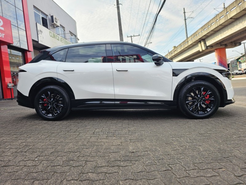 7X PREMIUM ELÉTICO 100 KWH 4P AUTOMÁTICO - 2027 - NOVO HAMBURGO