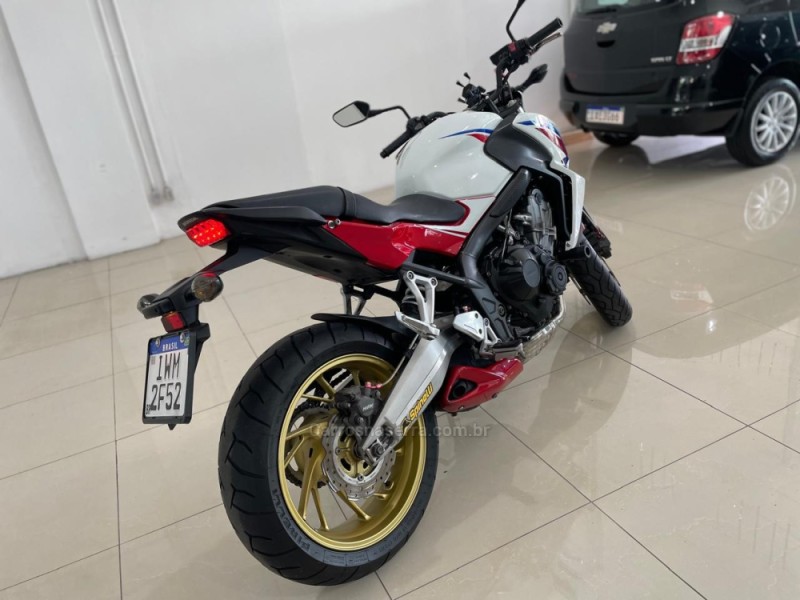 CB 650 F - 2015 - PORTO ALEGRE