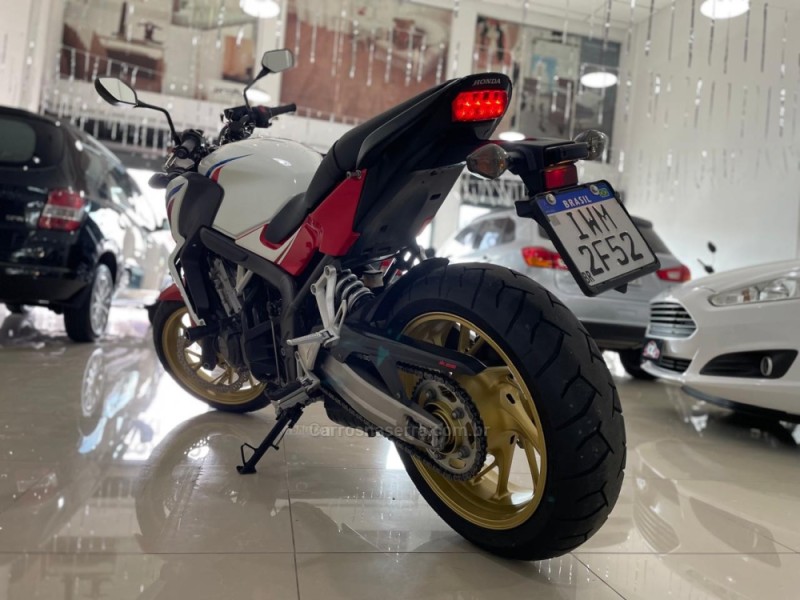 CB 650 F - 2015 - PORTO ALEGRE