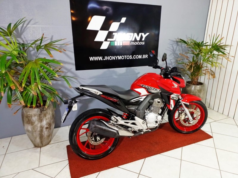 CB 250F TWISTER  - 2021 - CAXIAS DO SUL