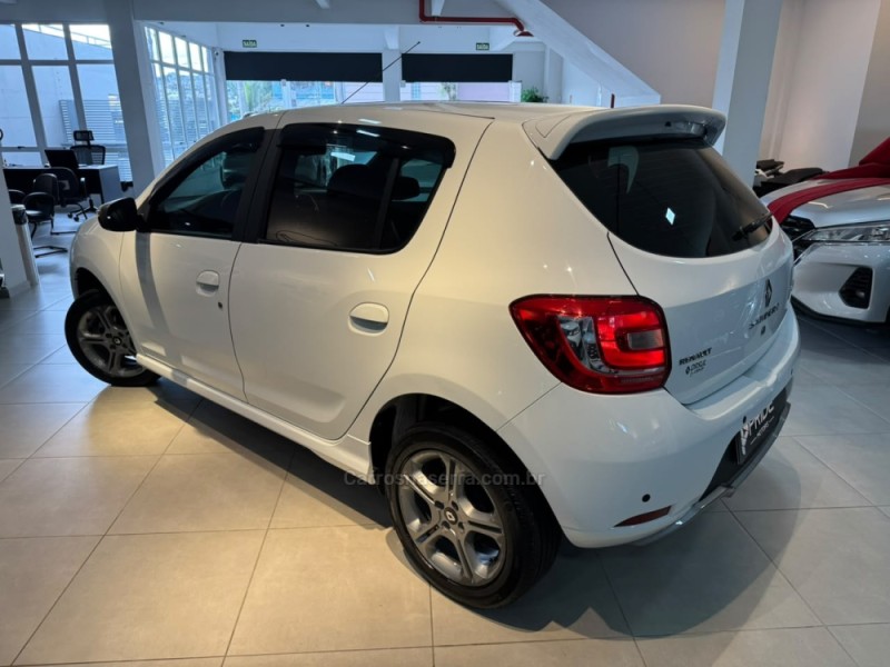 SANDERO 1.0 12V GT LINE LIMITED FLEX 4P MANUAL - 2020 - CAXIAS DO SUL