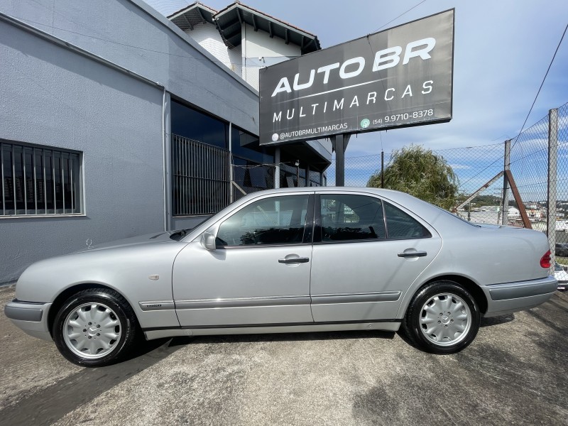 E 320 3.2 ELEGANCE V6 GASOLINA 4P AUTOMÁTICO - 1997 - CAXIAS DO SUL