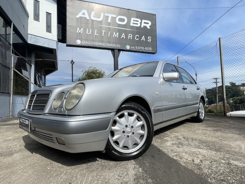 E 320 3.2 ELEGANCE V6 GASOLINA 4P AUTOMÁTICO - 1997 - CAXIAS DO SUL