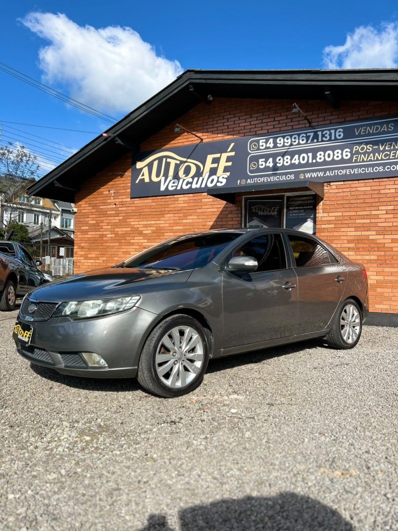 cerato 1.6 ex2 sedan 16v gasolina 4p automatico 2011 canela