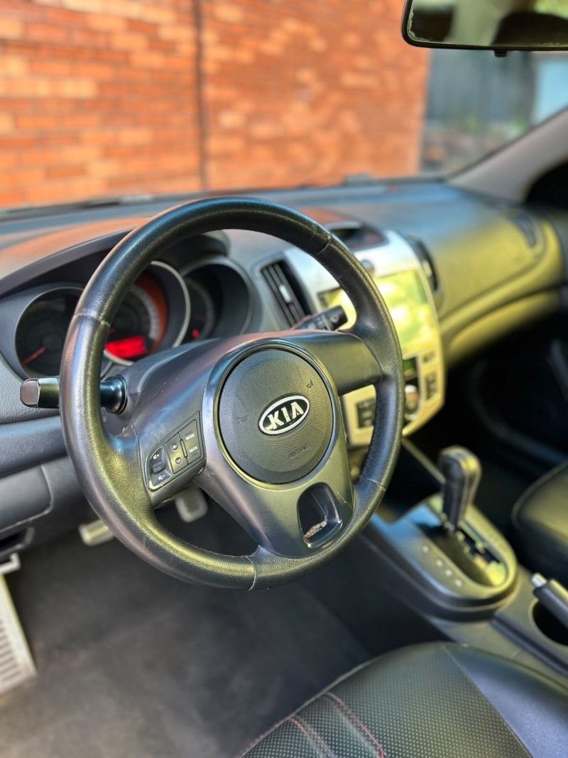 CERATO 1.6 EX2 SEDAN 16V GASOLINA 4P AUTOMÁTICO - 2011 - CANELA