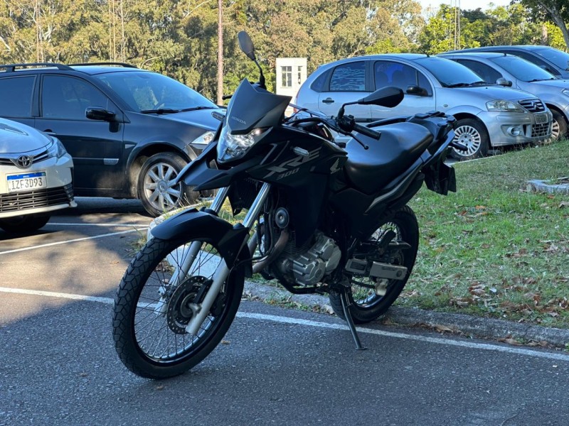 xre 300 abs 2021 caxias do sul