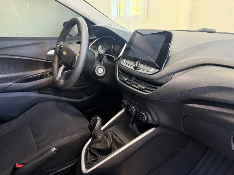 ONIX 1.0 LT 12V FLEX 4P MANUAL - 2023 - CAXIAS DO SUL