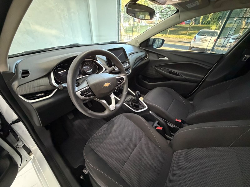 ONIX 1.0 LT 12V FLEX 4P MANUAL - 2023 - CAXIAS DO SUL
