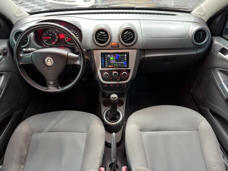 VOYAGE 1.0 MI 8V FLEX 4P MANUAL - 2012 - PASSO FUNDO