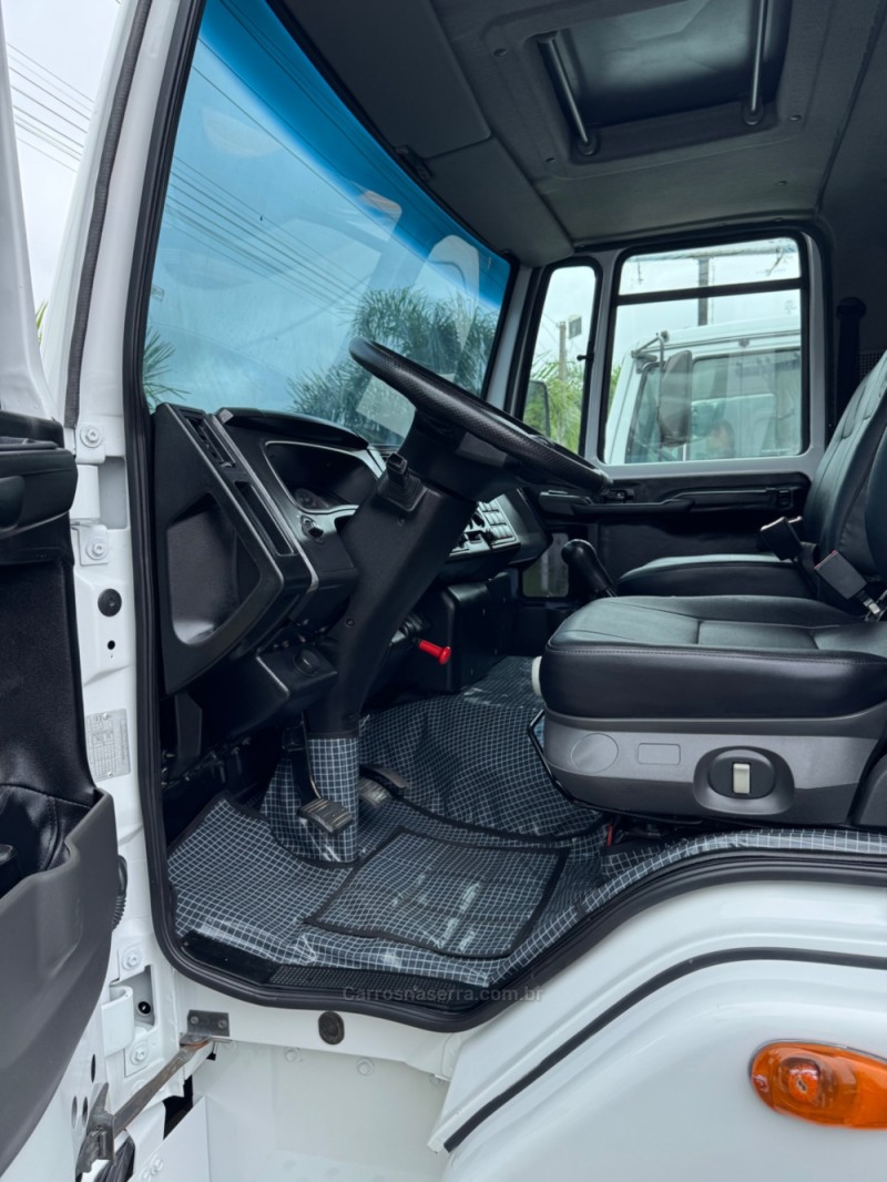 CARGO 1119 TURBO - 2016 - GARIBALDI