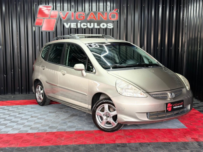 FIT 1.4 LXL 8V GASOLINA 4P AUTOMÁTICO - 2008 - CAXIAS DO SUL