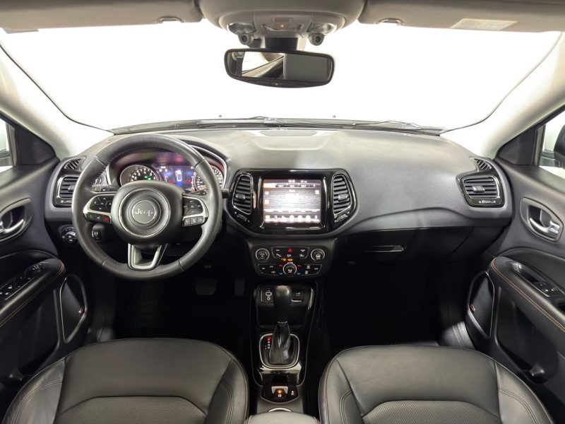 COMPASS 2.0 16V FLEX LIMITED AUTOMÁTICO - 2017 - CAXIAS DO SUL
