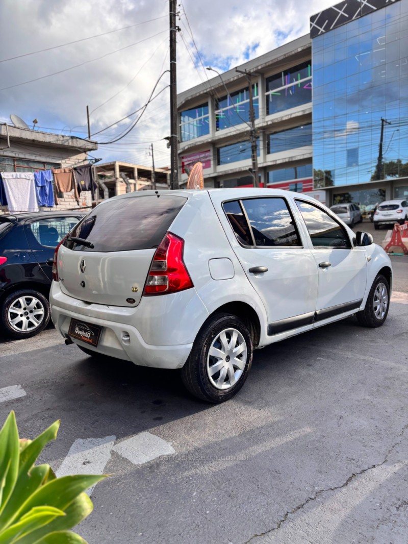 SANDERO  - 2013 - CAXIAS DO SUL
