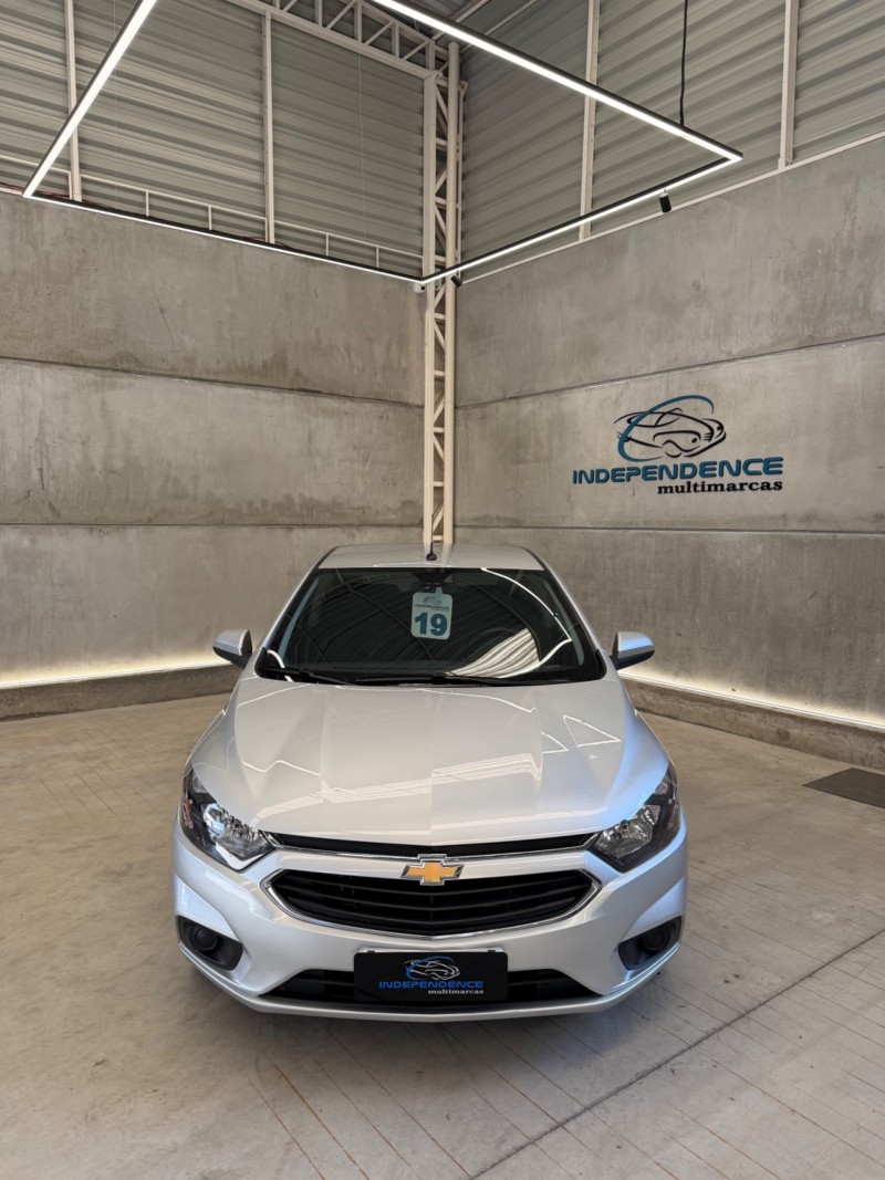 ONIX 1.4 MPFI LT 8V FLEX 4P MANUAL - 2019 - GARIBALDI