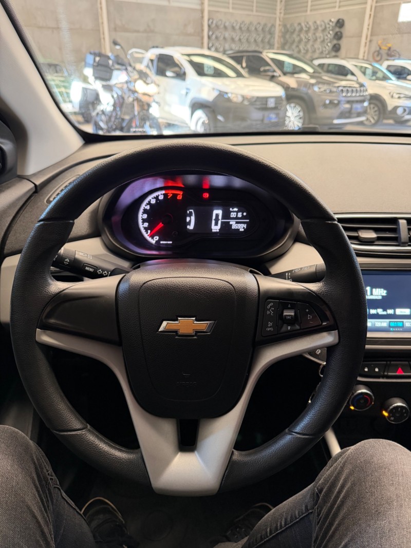 ONIX 1.4 MPFI LT 8V FLEX 4P MANUAL - 2019 - GARIBALDI