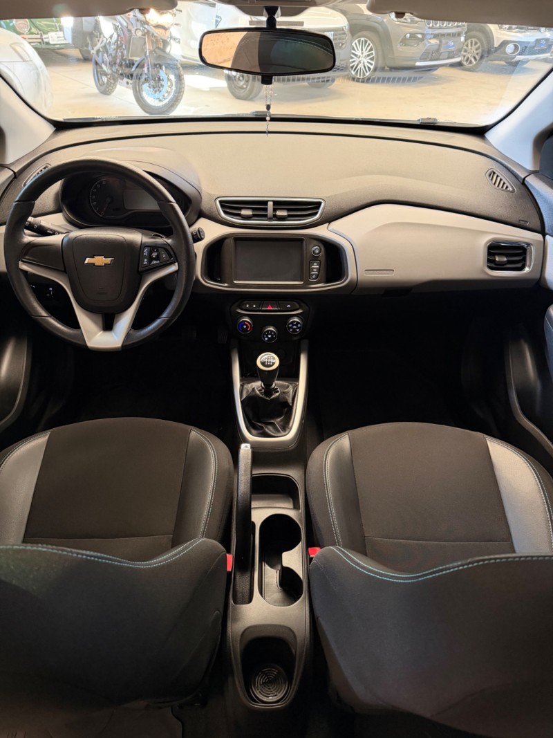 ONIX 1.4 MPFI LT 8V FLEX 4P MANUAL - 2019 - GARIBALDI