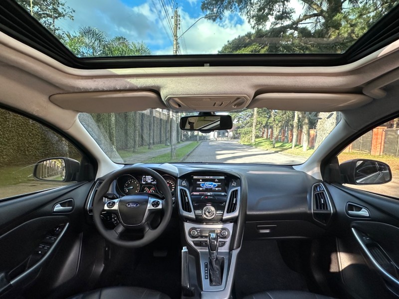 FOCUS 2.0 TITANIUM 16V FLEX 4P AUTOMÁTICO - 2015 - CAXIAS DO SUL