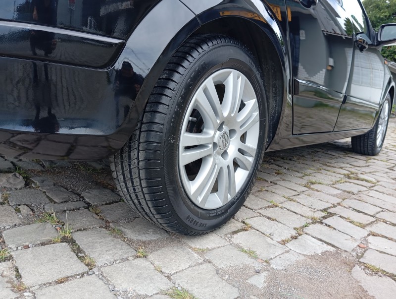 VECTRA 2.0 MPFI GT HATCH 8V FLEX 4P MANUAL - 2008 - CAXIAS DO SUL