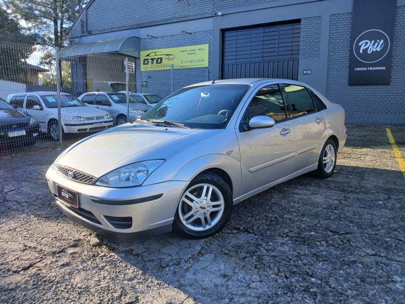 focus 1.6 glx sedan 8v flex 4p manual 2005 farroupilha