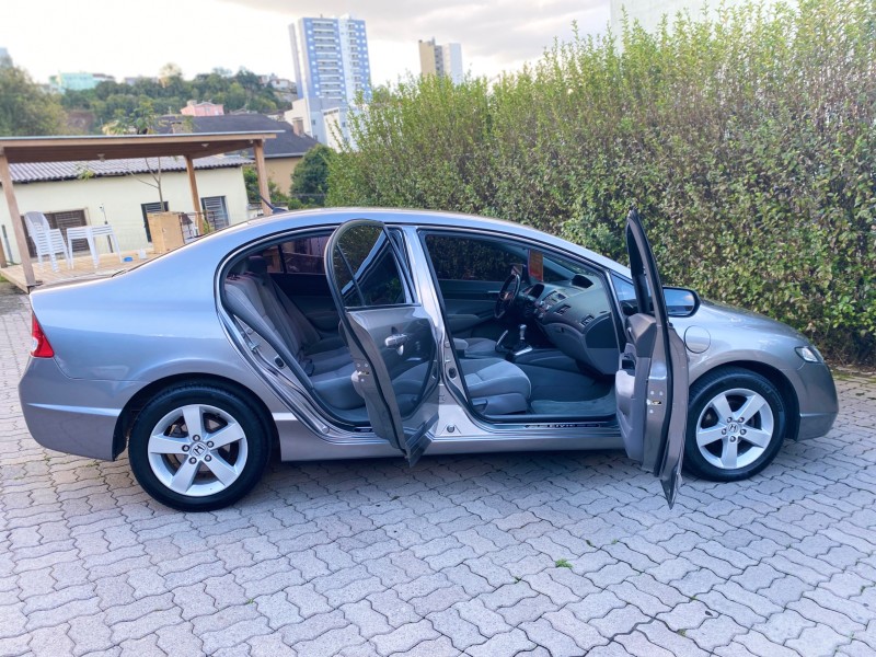 CIVIC 1.8 LXS 16V FLEX 4P MANUAL - 2008 - CAXIAS DO SUL