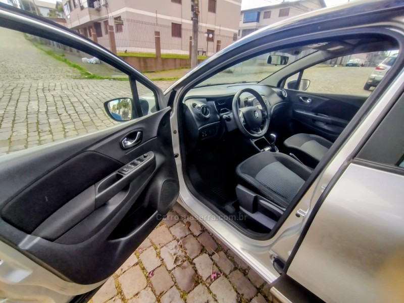 CAPTUR 1.6 LIFE 16V FLEX 4P AUTOMÁTICO - 2019 - CAXIAS DO SUL