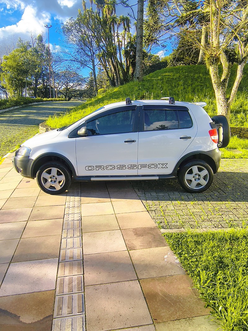 CROSSFOX 1.6 MI FLEX 8V 4P MANUAL - 2006 - FARROUPILHA