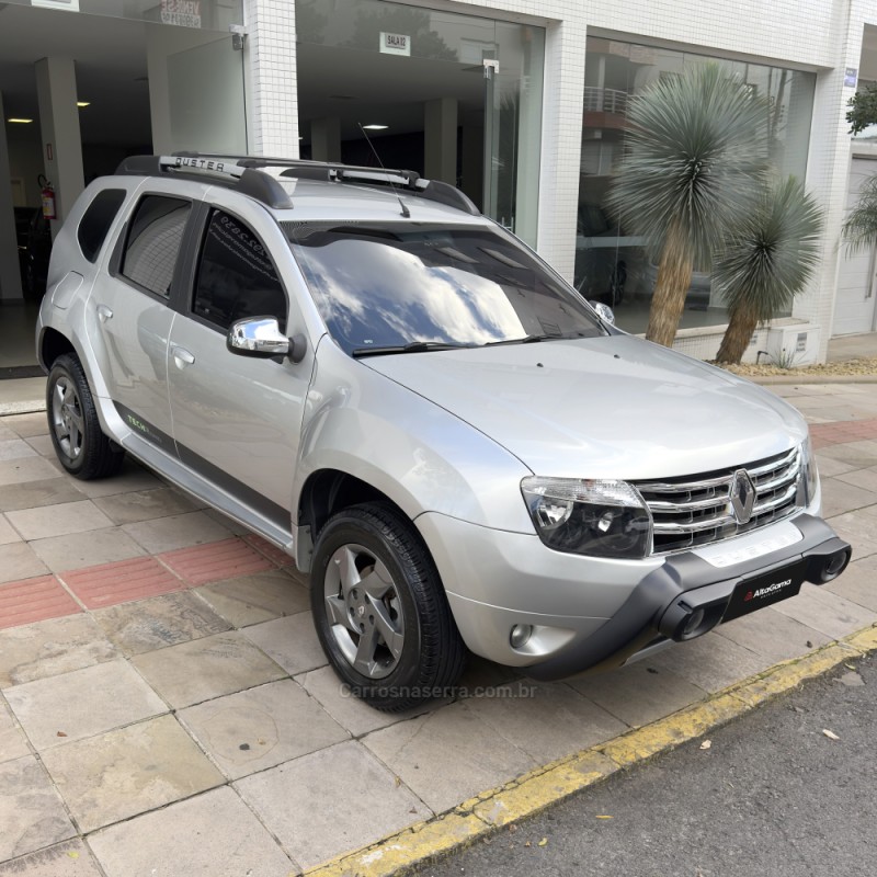 DUSTER 1.6 DYNAMIQUE 4X2 16V FLEX 4P MANUAL - 2014 - FLORES DA CUNHA