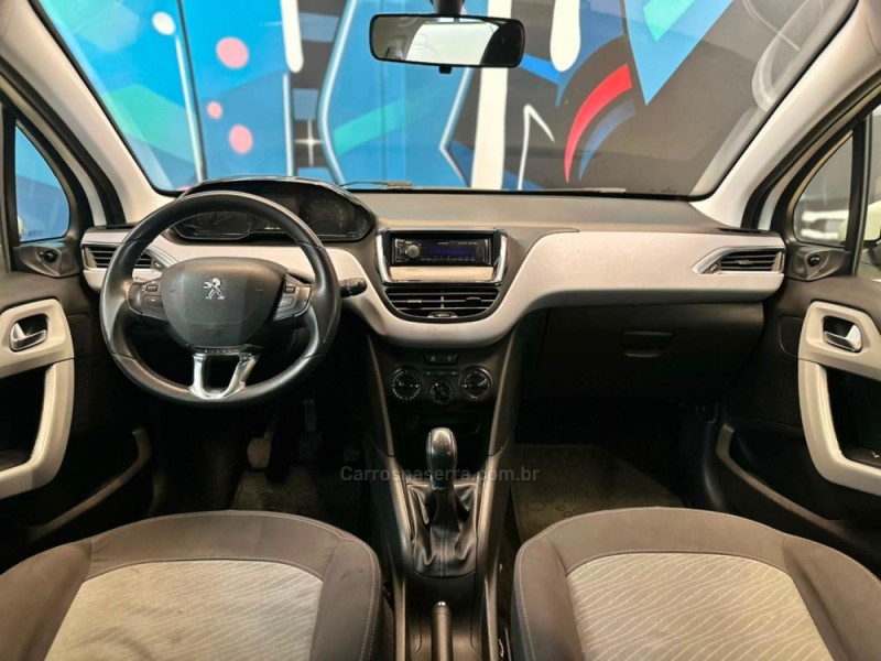 208 1.5 ACTIVE 8V FLEX 4P MANUAL - 2014 - NOVO HAMBURGO