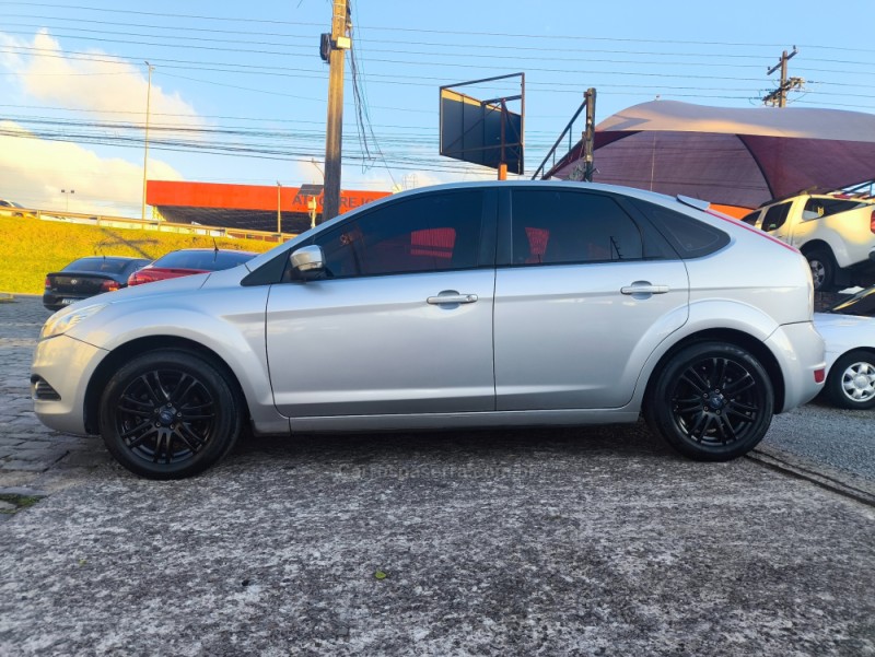 FOCUS 1.6 GLX 16V FLEX 4P MANUAL - 2011 - FARROUPILHA