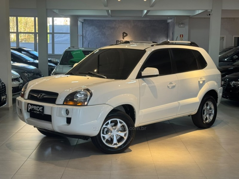 TUCSON 2.0 MPFI GLS 16V 143CV 2WD FLEX 4P AUTOMÁTICO - 2017 - CAXIAS DO SUL