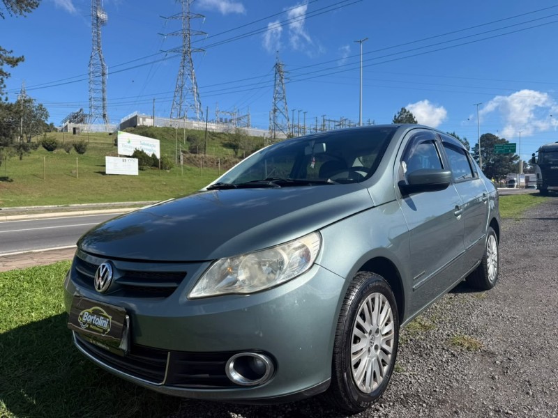 VOYAGE 1.6 MI COMFORTLINE 8V FLEX 4P MANUAL - 2010 - FARROUPILHA