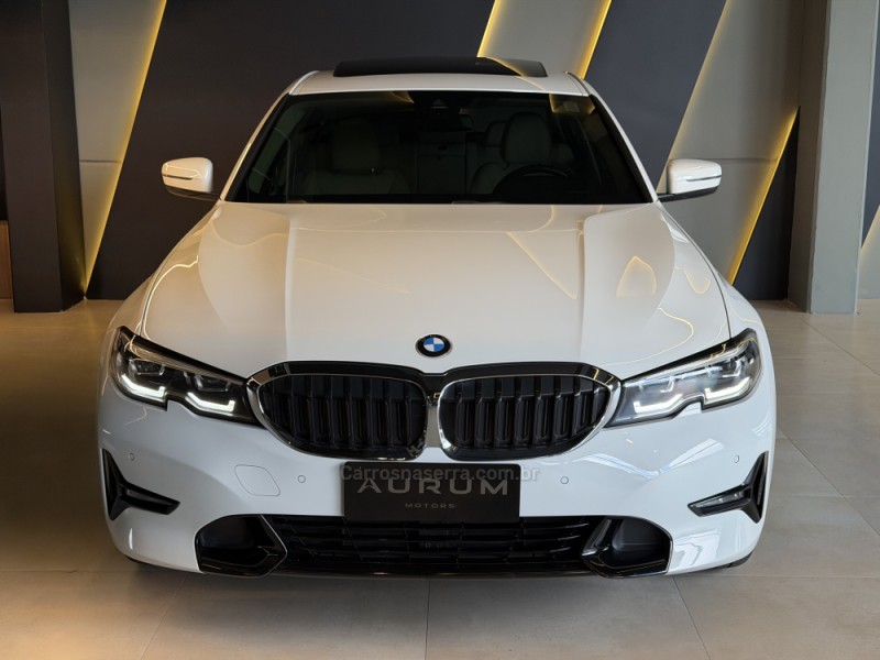 330I 2.0 SPORT 16V TURBO GASOLINA 4P AUTOMÁTICO - 2020 - CAXIAS DO SUL