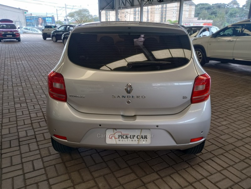 SANDERO 1.6 EXPRESSION 8V FLEX 4P MANUAL - 2015 - CAXIAS DO SUL