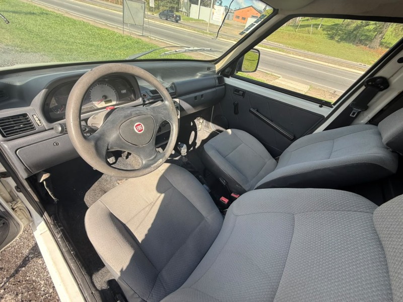 FIORINO 1.3 FURGÃO 8V GASOLINA 2P MANUAL - 2013 - FARROUPILHA