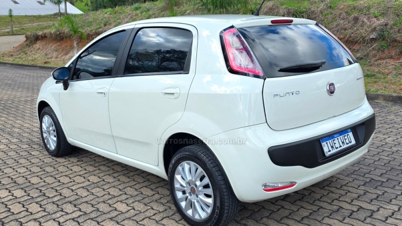 PUNTO 1.4 ATTRACTIVE 8V FLEX 4P MANUAL - 2015 - SãO MARCOS