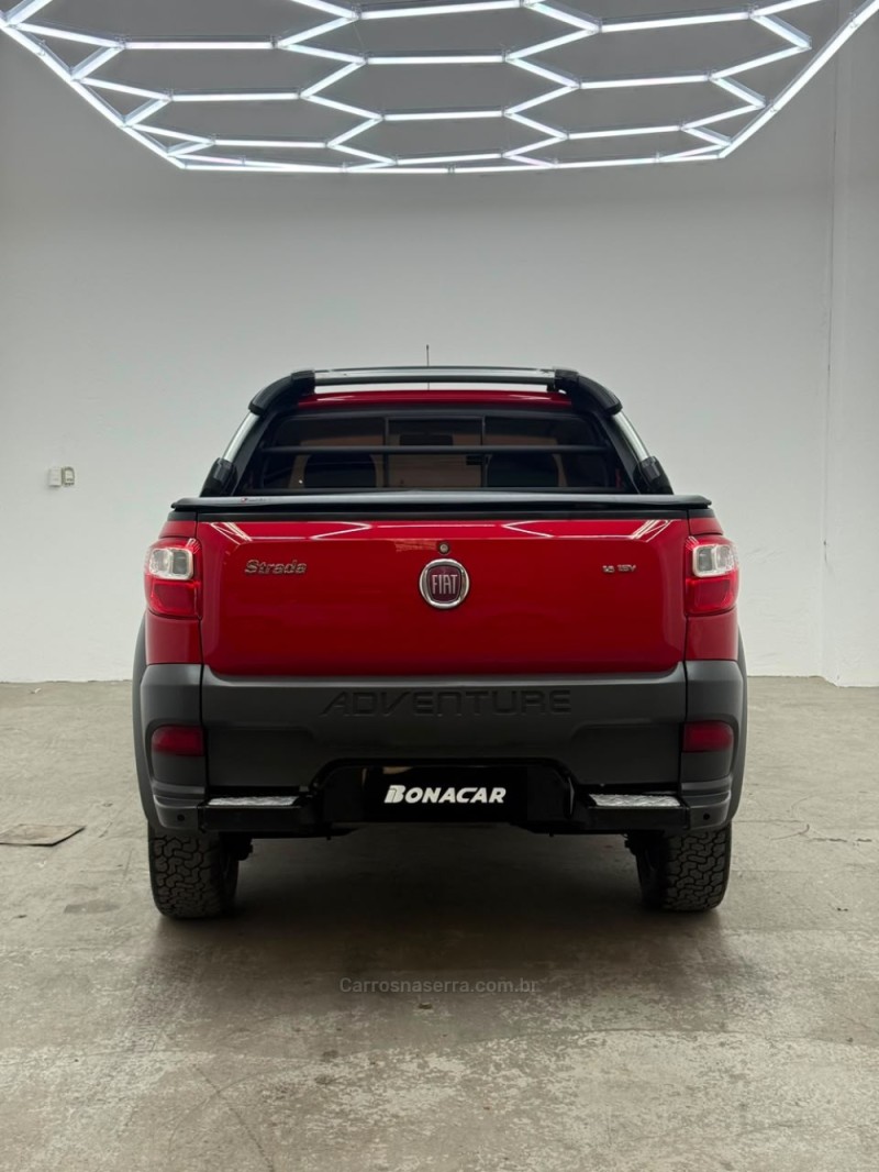 STRADA 1.8 MPI ADVENTURE CD 16V FLEX 3P MANUAL - 2015 - CAXIAS DO SUL