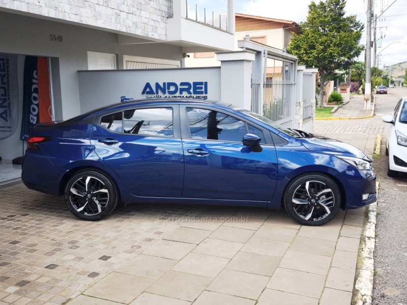 VERSA 1.6 EXCLUSIVE 16V FLEX 4P AUTOMÁTICO - 2024 - SERAFINA CORRêA