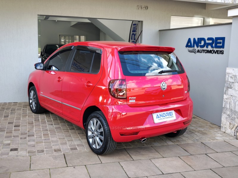 FOX 1.6 MI PRIME 8V FLEX 4P MANUAL - 2011 - SERAFINA CORRêA
